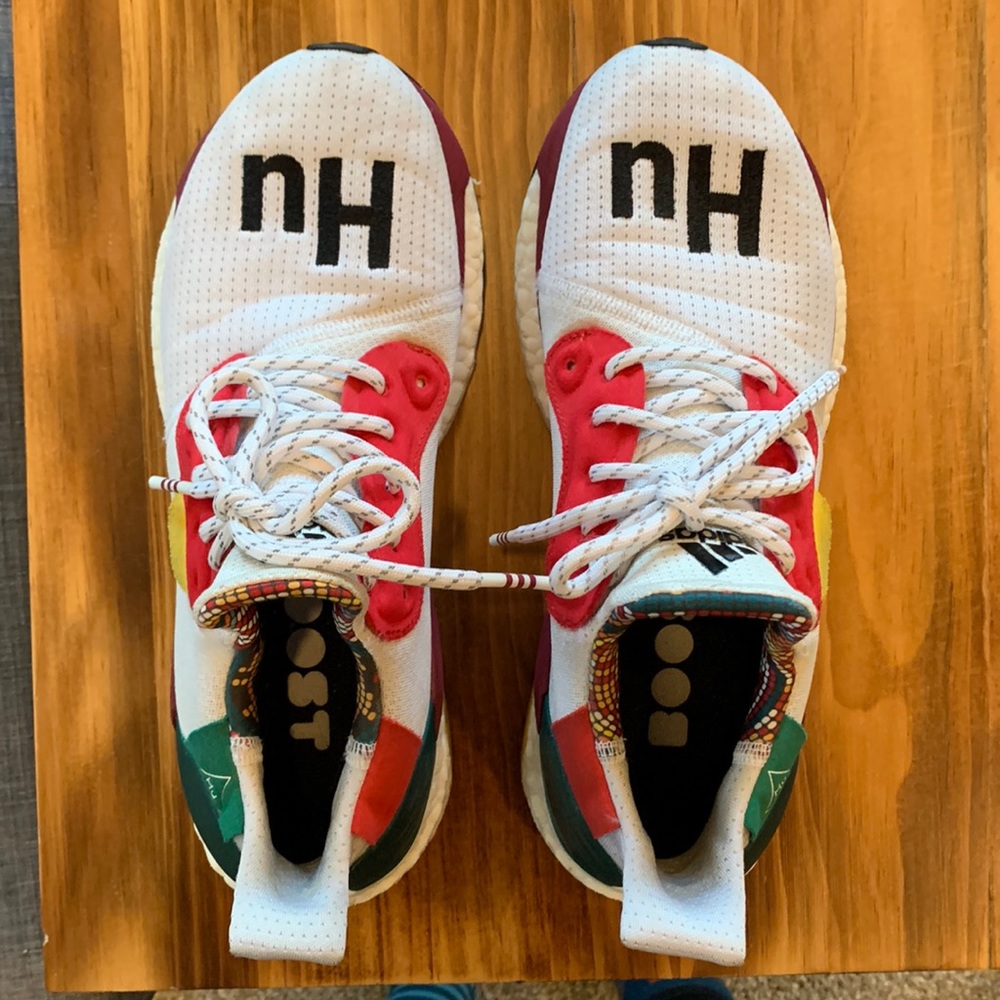 PHARRELL X SOLAR HU GLIDE